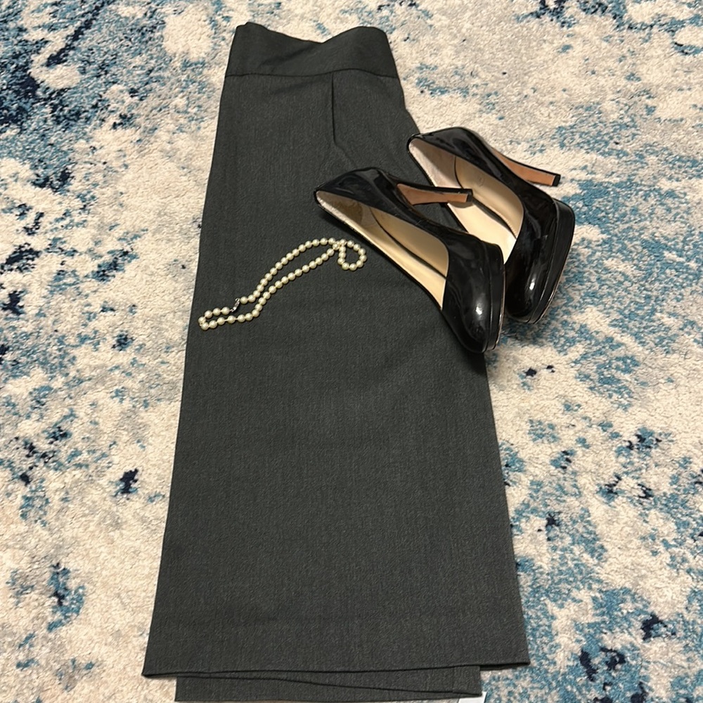 Chic Pantology Skirt